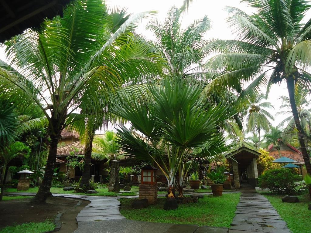 Sunrise Hotel Beach Pangandaran Værelse billede